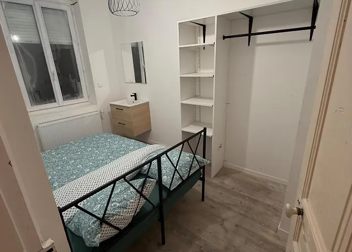 Large Townhouse Bethune